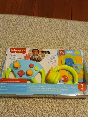 Fisher-Price Bright Blue and Lime Gamer Toy Set 3m + New
